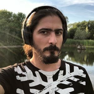 Meet your Posher, Alessandro